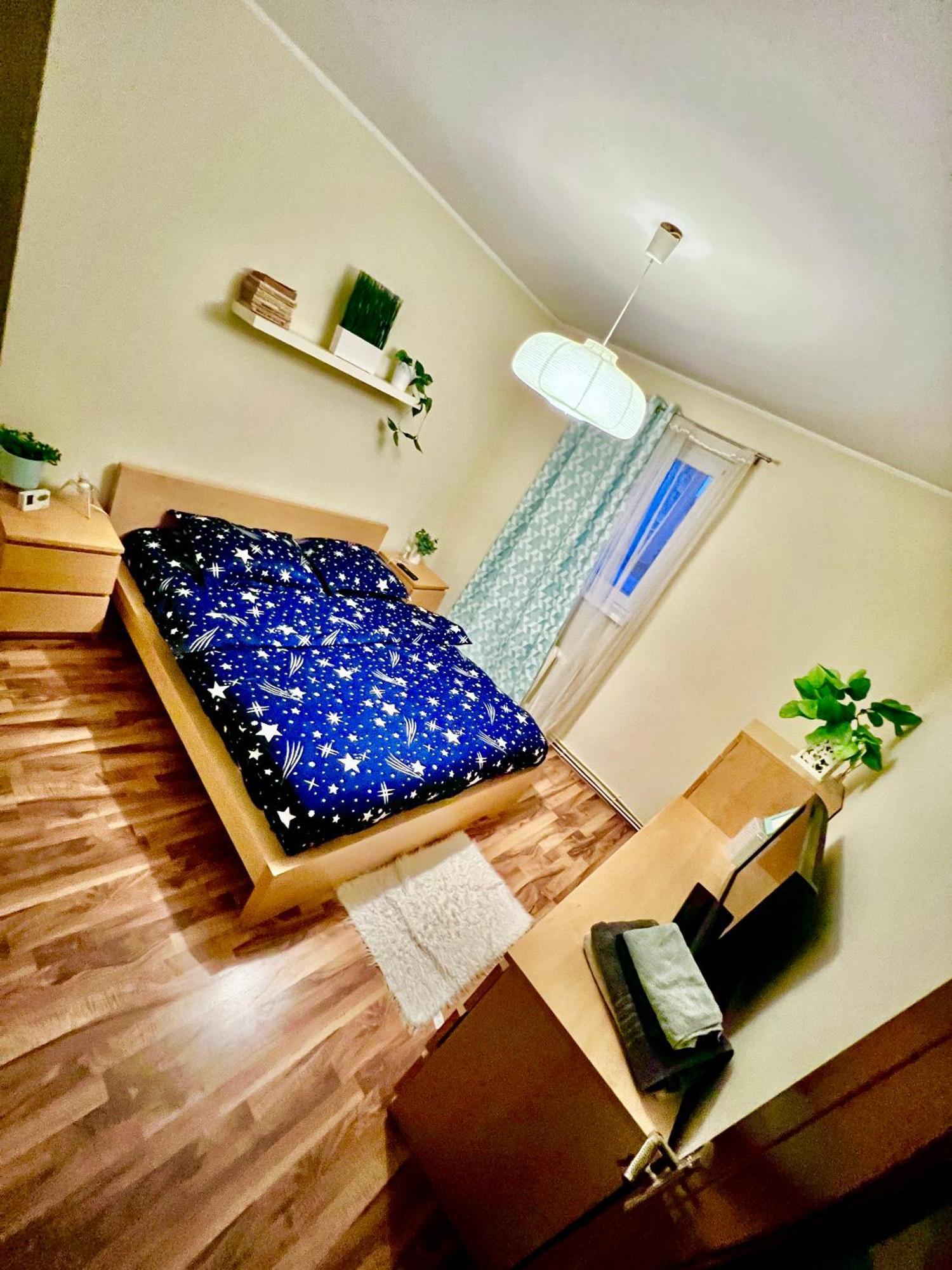 Ferienwohnung Boulevard Rose Alba Iulia Exterior foto