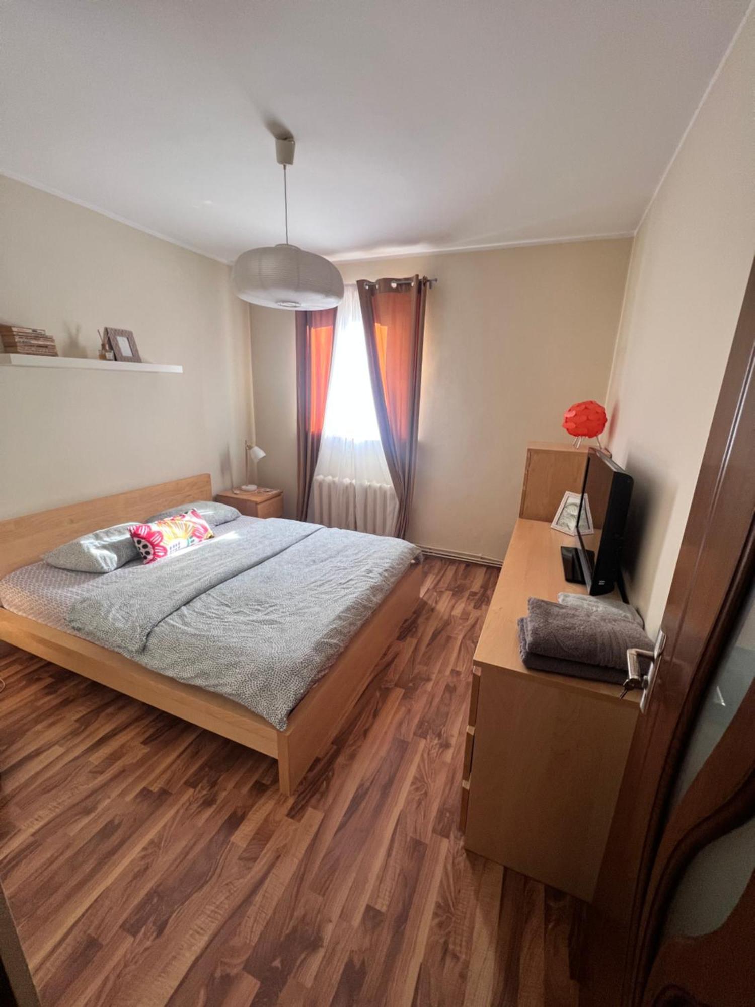 Ferienwohnung Boulevard Rose Alba Iulia Exterior foto